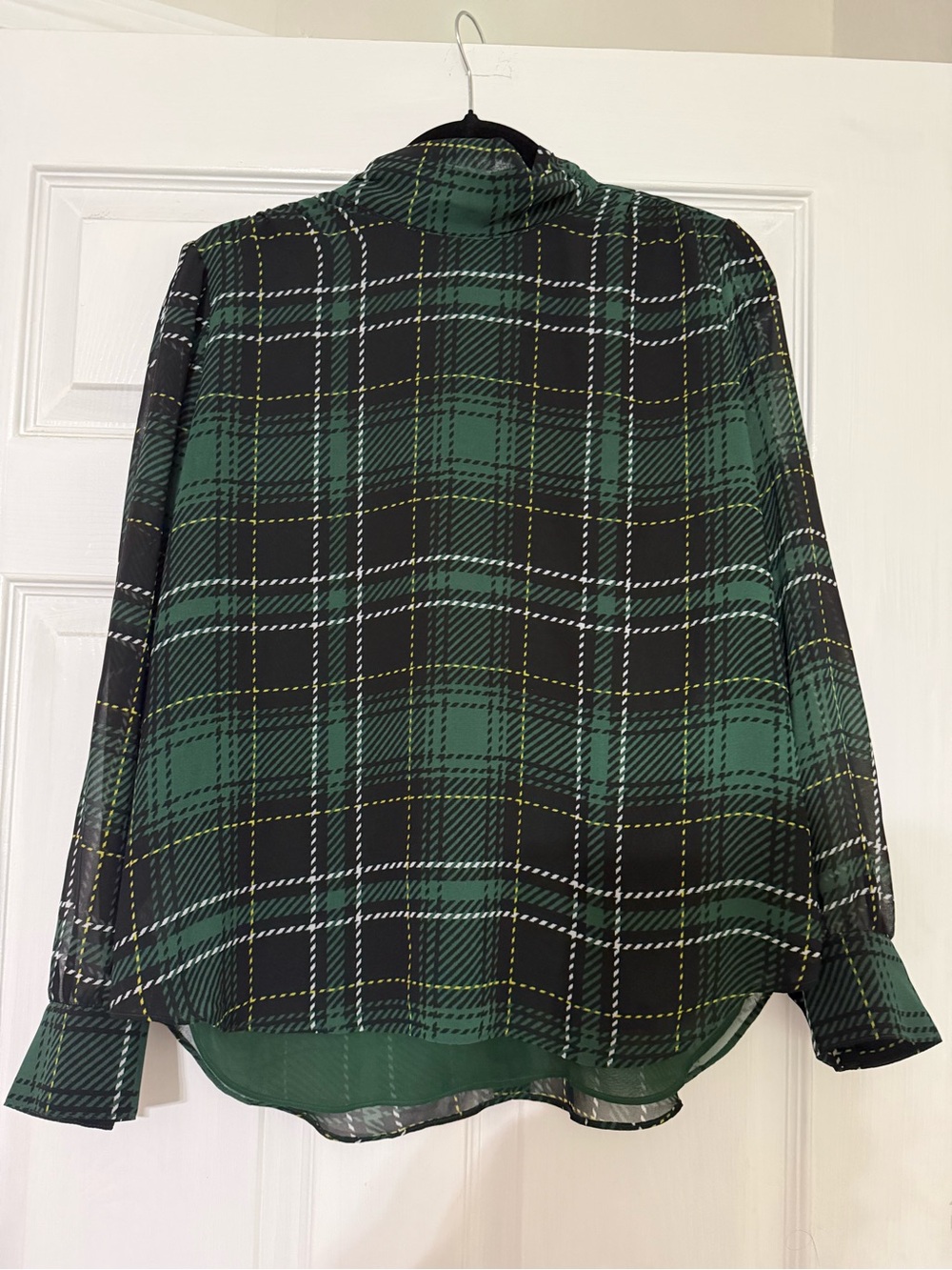 Ann Taylor Green and Black Plaid Petite Blouse